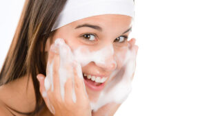 cách làm trắng da khi đi học