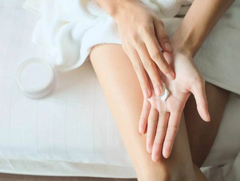 tần suất dưỡng trắng toàn thân